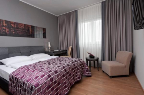 Гостиница Wyndham Duisburger Hof  Дуйсбург